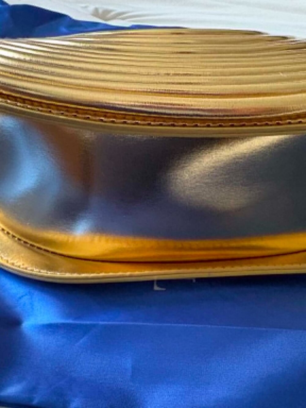 Gold Amara Handbag by Verano Hill - Picture 4 of 7